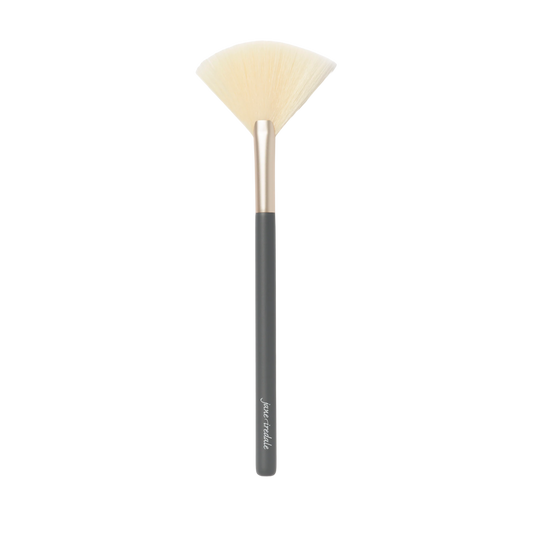 Jane Iredale Fan Brush for soft, targeted powder application